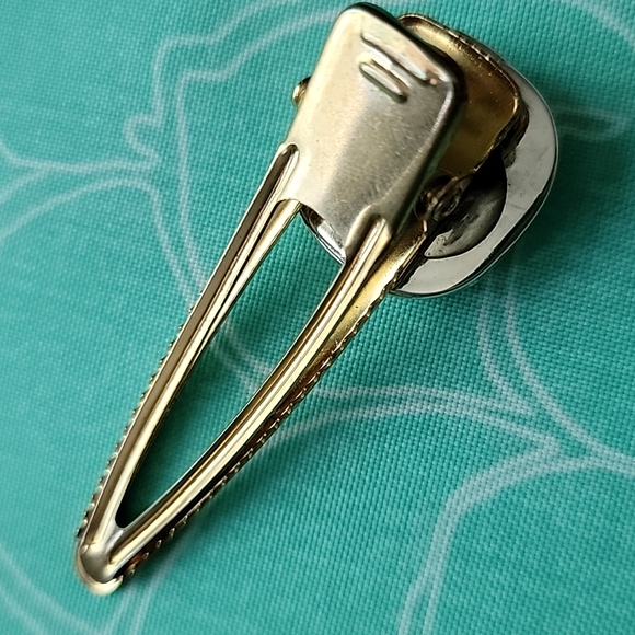 MICKEY MOUSE HAIRCLIP - Picture 5 of 5